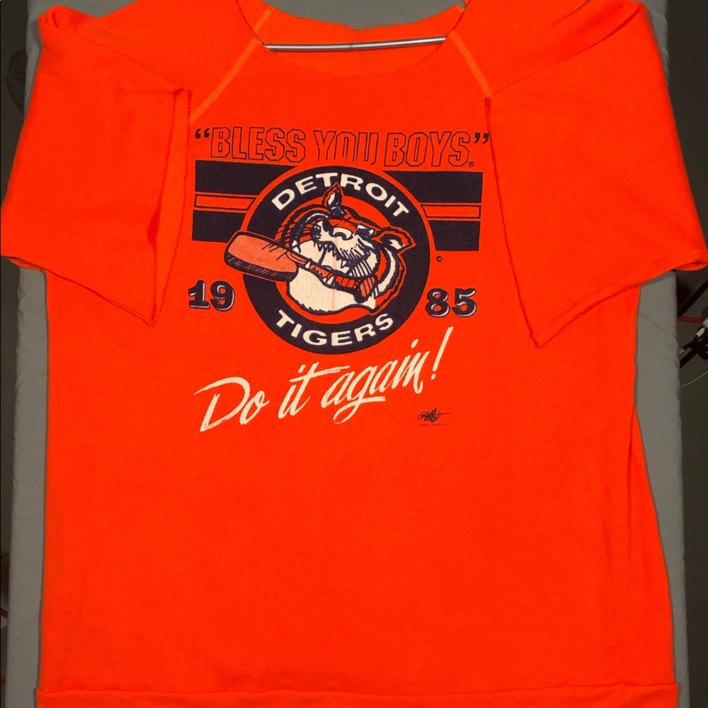 Custom Vintage 1985 Detroit Tigers Sweatshirt 🔥